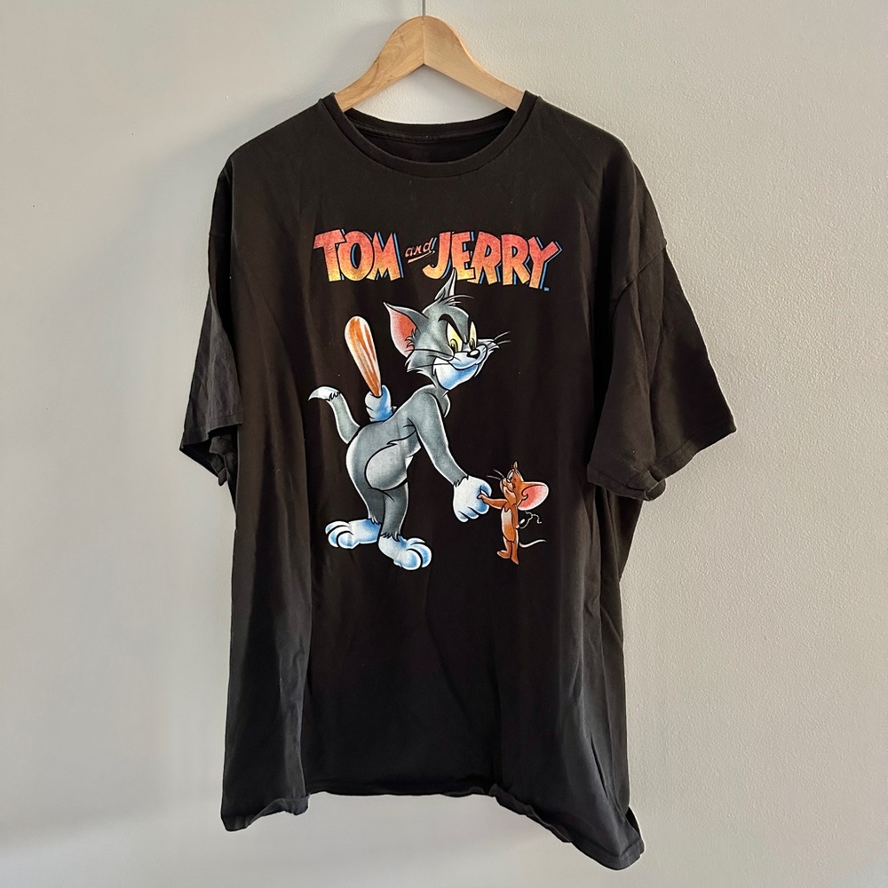 Tom and Jerry cartoon T shirt XL